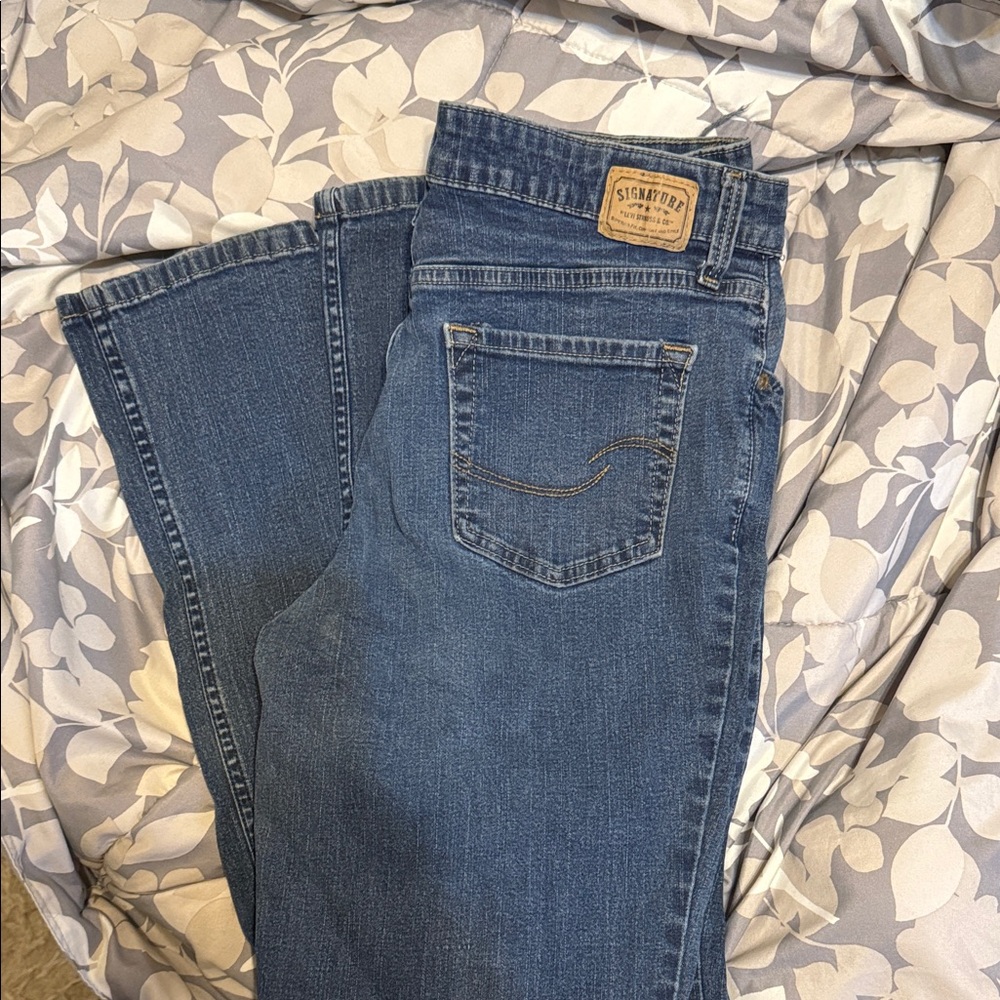 Signature Women's Classic Blue Flare Jeans